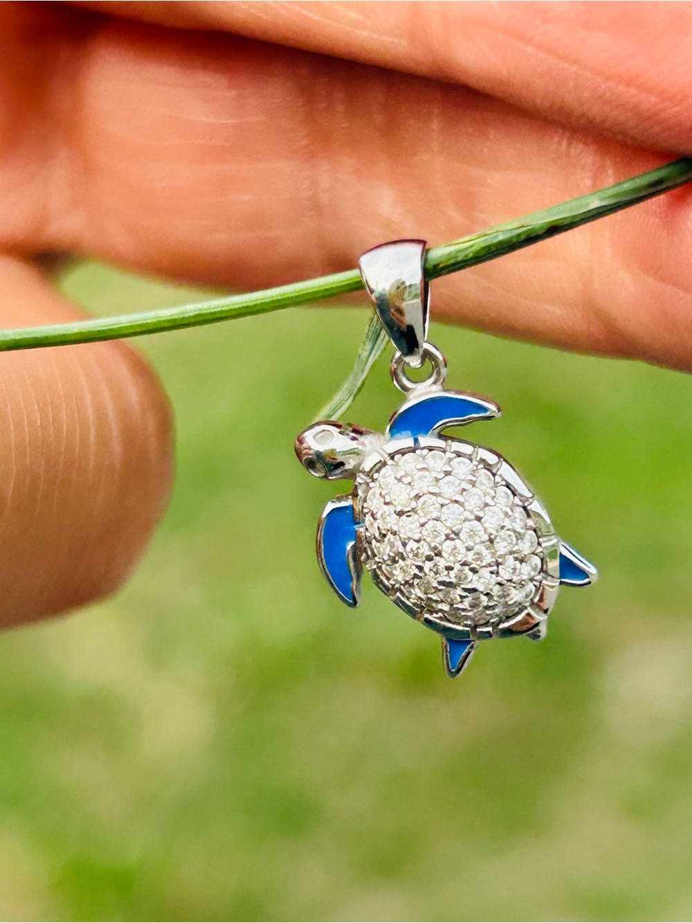 Sterling Silver Sea Turtle Pendant with sparkly Shell